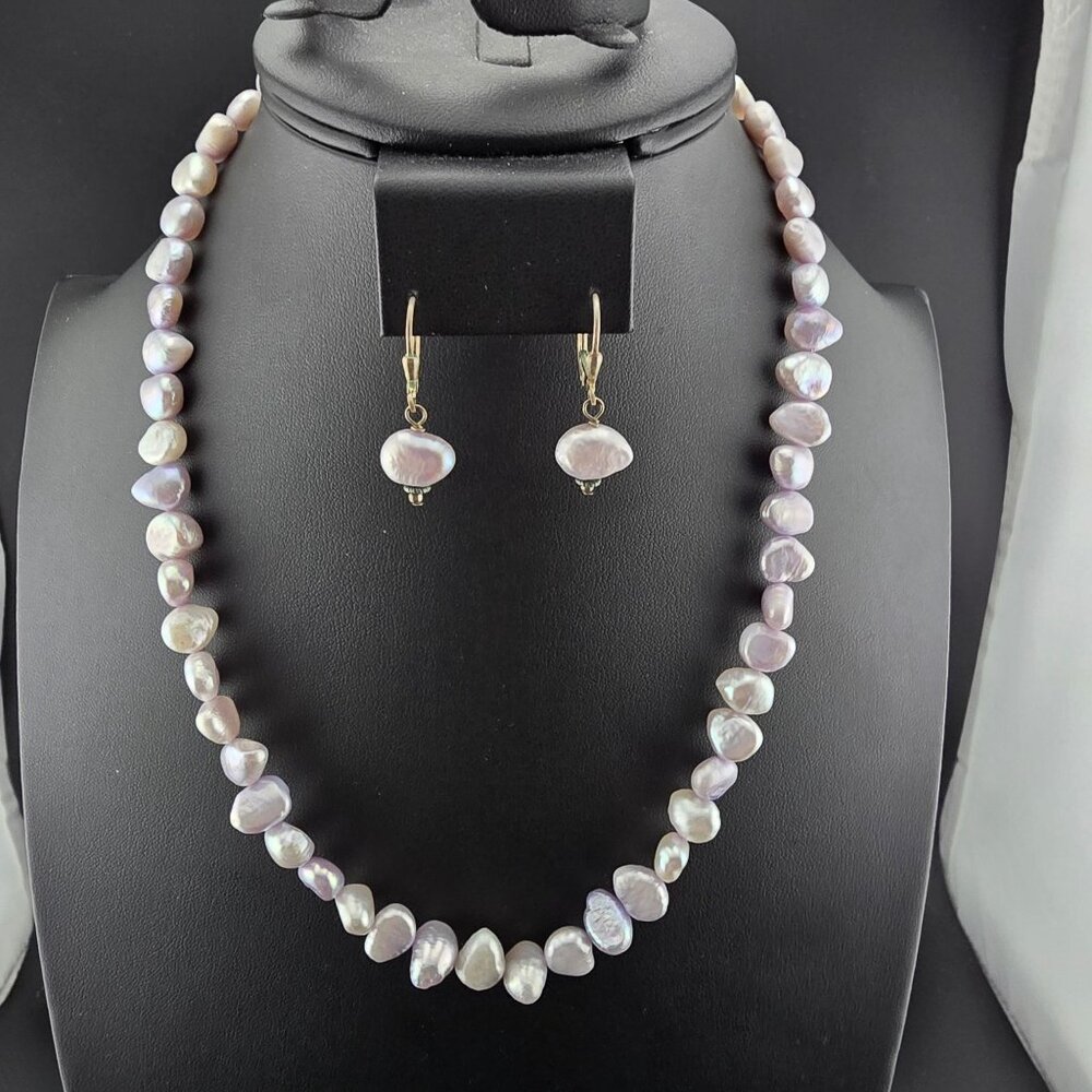Freshwater Pearl Necklace & Lever Back Earring Set - Picture 3 of 8